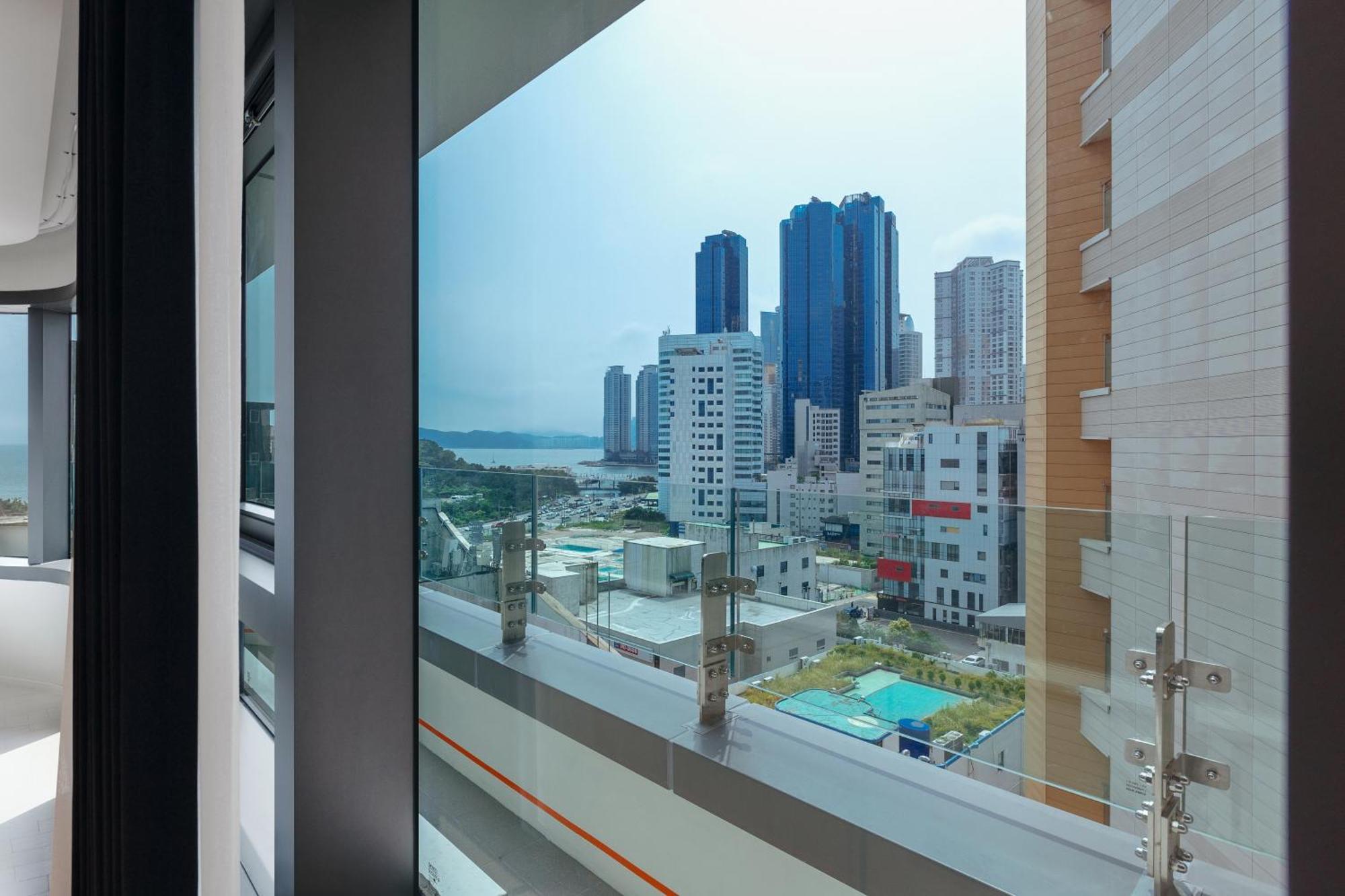 Newcz Haeundae Residence Пусан Екстериор снимка