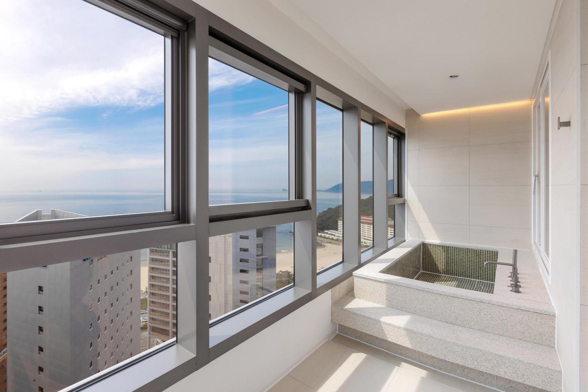 Newcz Haeundae Residence Пусан Екстериор снимка